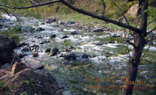 Ƭ 025.jpg