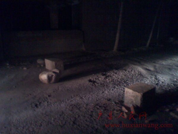 2011-04-29 20.15.04.jpg