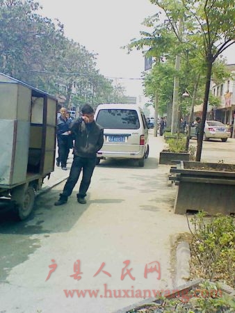 Ƭ 030.jpg