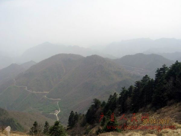 Ƭ 037.jpg