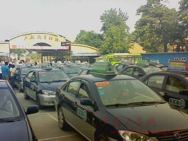 Ƭ 006.jpg