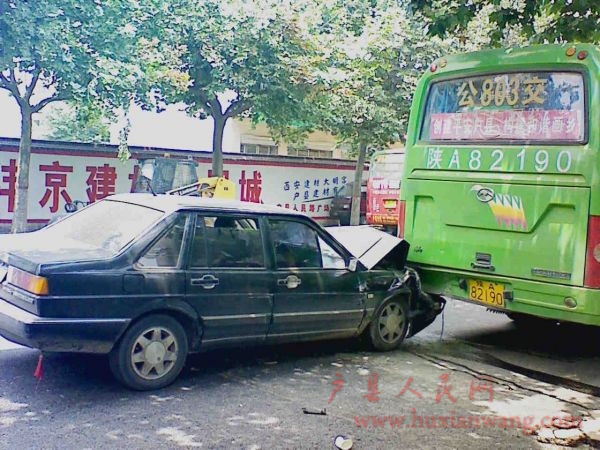 Ƭ 003.jpg