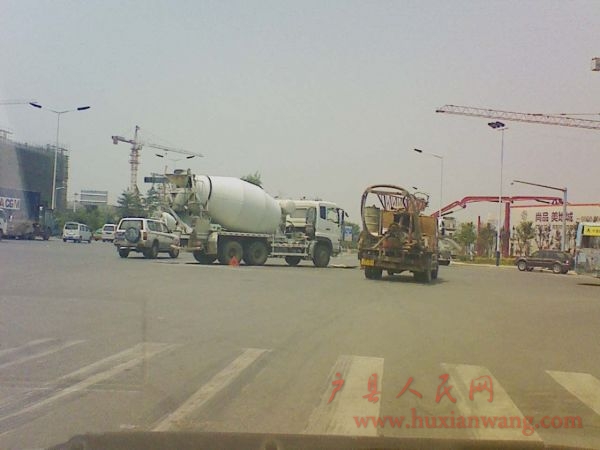 Ƭ 016.jpg