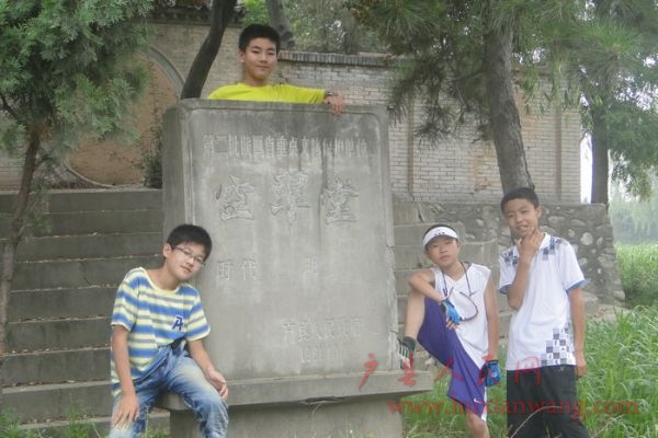 nEO_IMG_DSC08124.jpg
