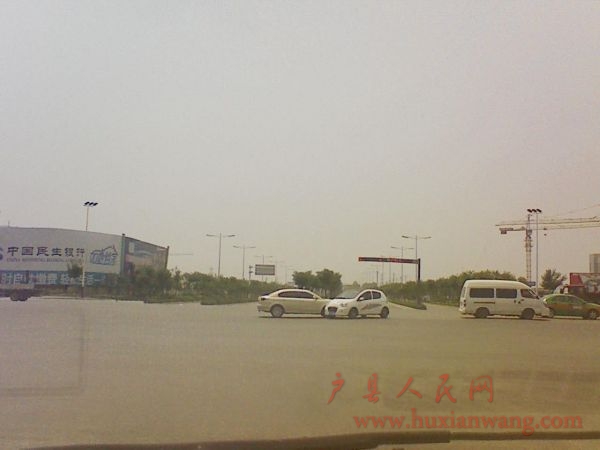 Ƭ 023.jpg