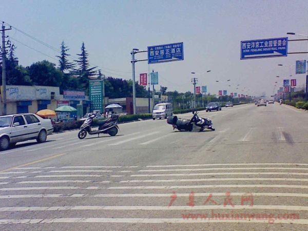 Ƭ 019.jpg