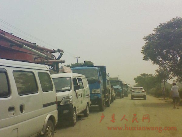 Ƭ 011.jpg