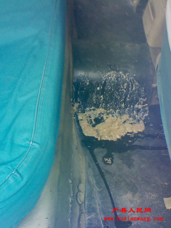 201110301058381.jpg