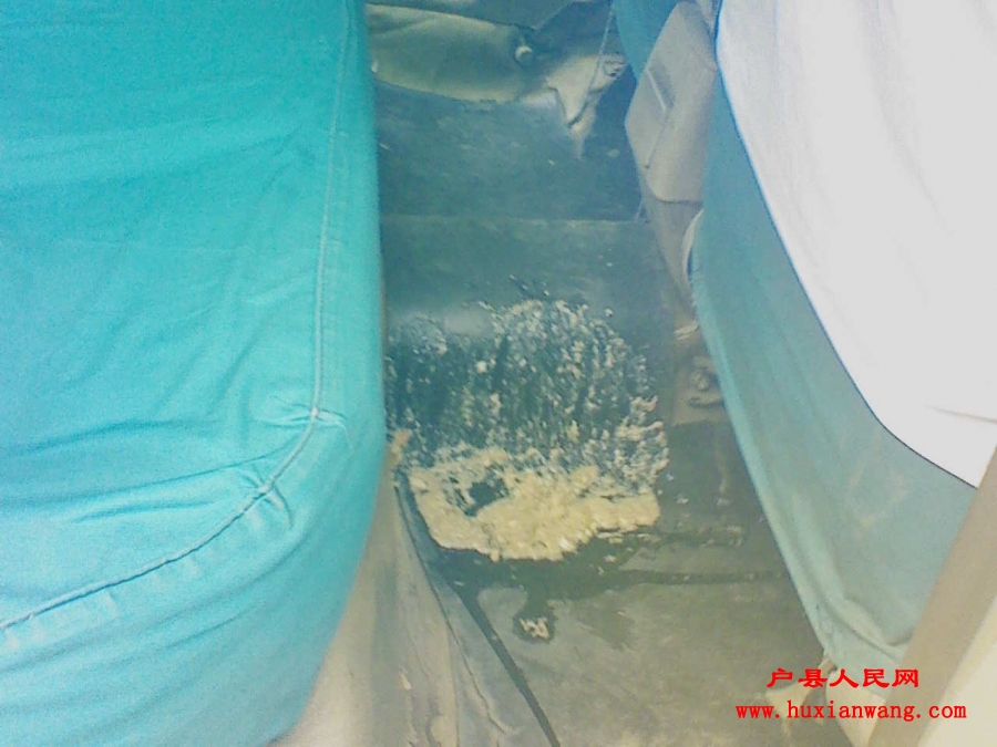 201110301058561.jpg