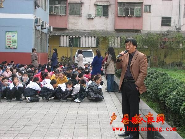 2011111011084879.jpg