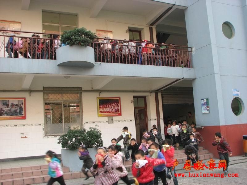 2011111011105774.jpg
