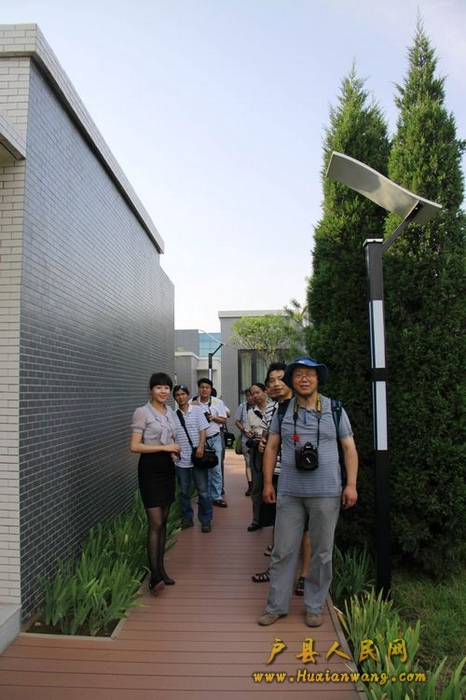nEO_IMG_b (4).jpg