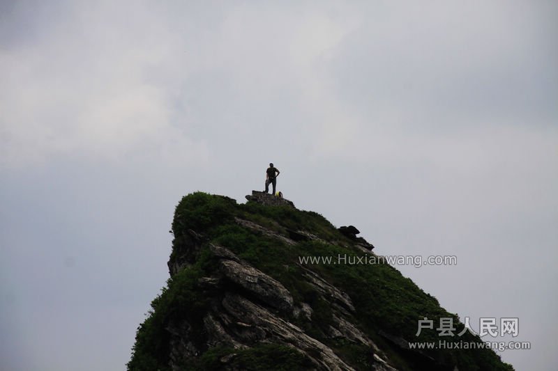 Ƭ 092.jpg
