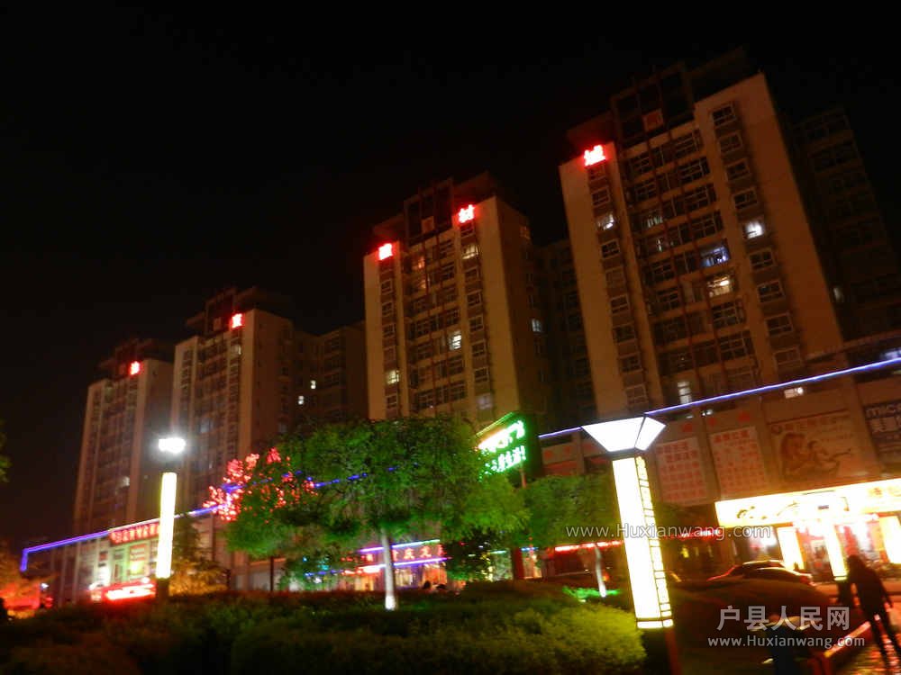 Ƭ 052.jpg