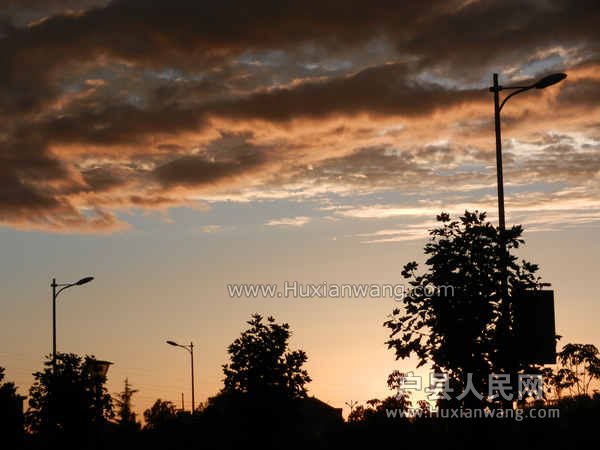 Ƭ 046.jpg