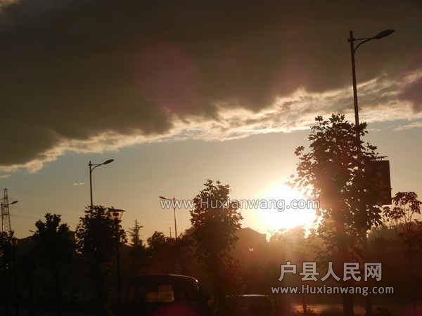 Ƭ 040.jpg