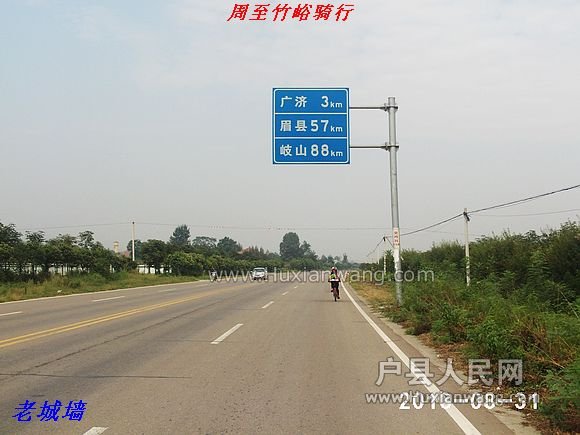 nEO_IMG_PHOT0006.jpg