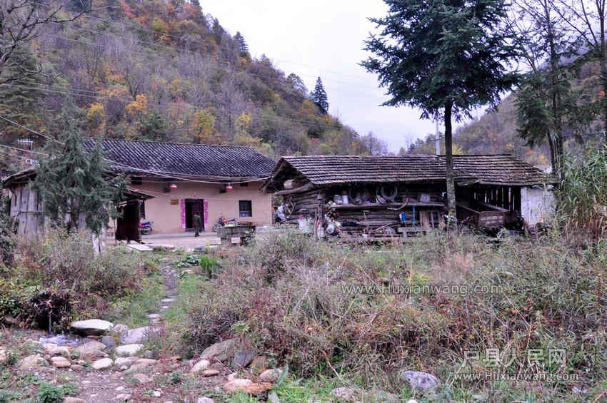 QQͼƬ20131019063209.jpg