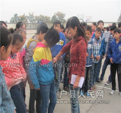 Ƭ 053.jpg