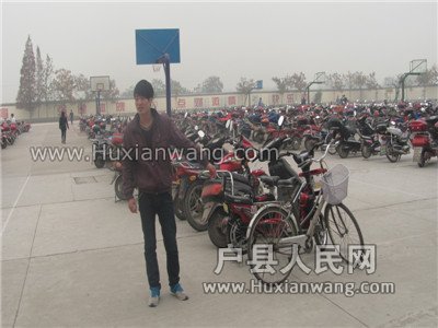 Ƭ 027.jpg