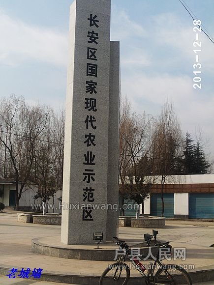 nEO_IMG_PHOT0018.jpg