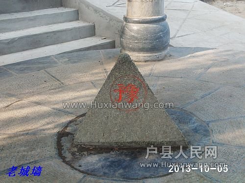 nEO_IMG_PHOT0131.jpg