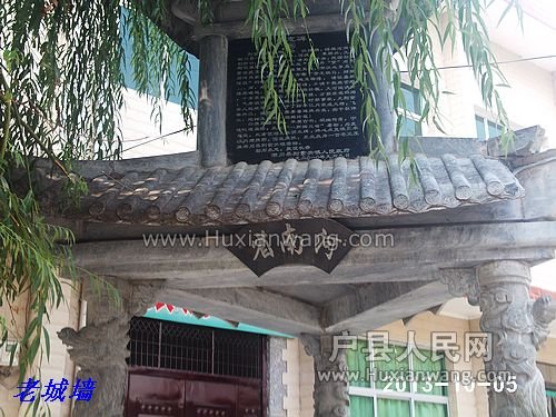 nEO_IMG_PHOT0143.jpg