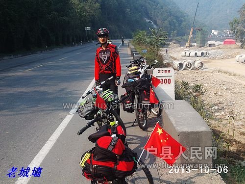 nEO_IMG_PHOT0208.jpg