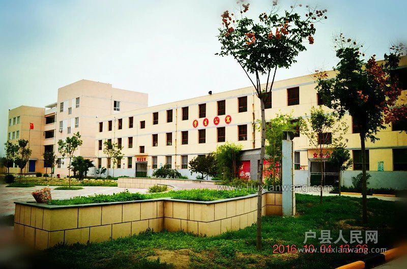 psbCAZ7PJF4.jpg