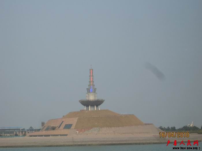 Ƭ 099.jpg