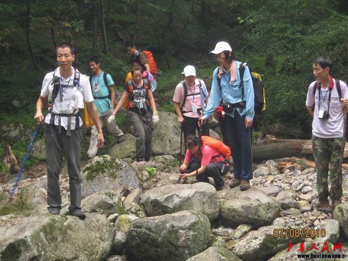 Ƭ 071.jpg