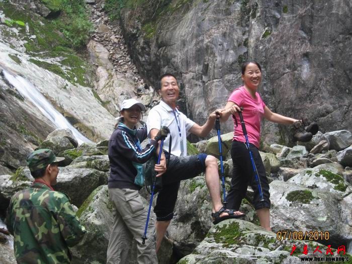 Ƭ 086.jpg