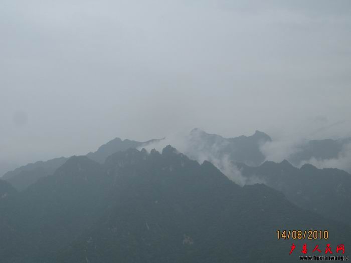 Ƭ 065.jpg