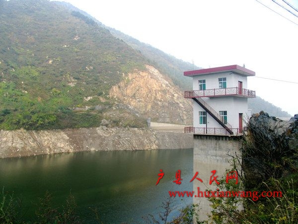 Ƭ 013.jpg