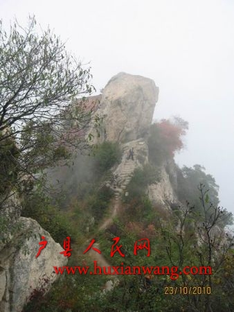 Ƭ 082.jpg