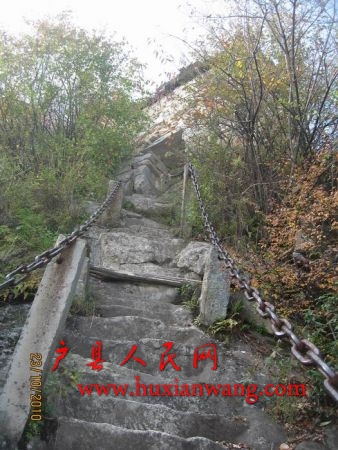 Ƭ 097.jpg